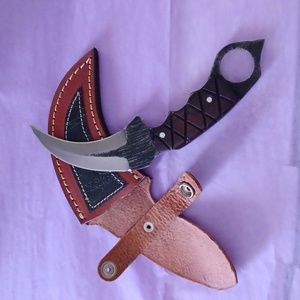 Small karambit
